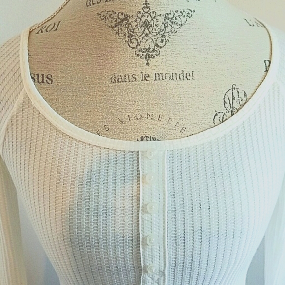 New Cream Thermal - Picture 2 of 3